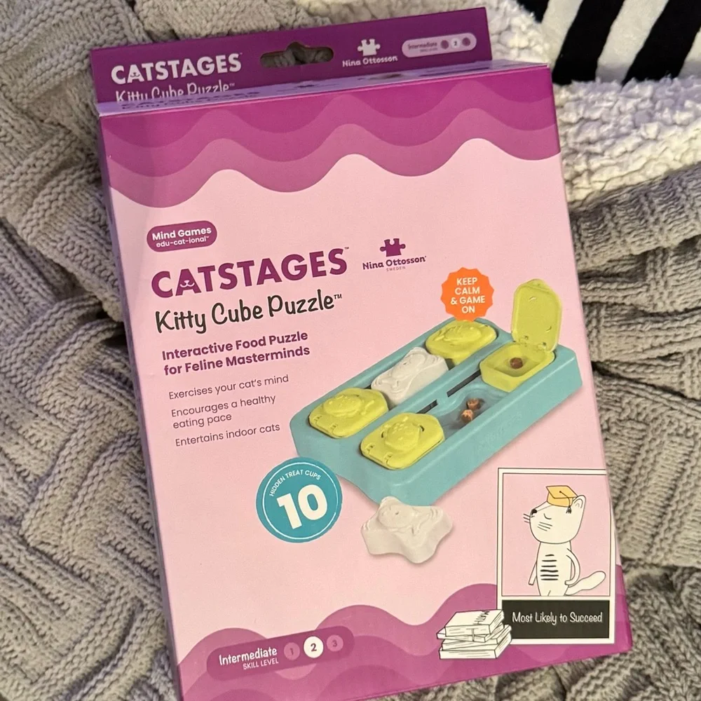 Catstages Kitty Cube Game Cat Toy